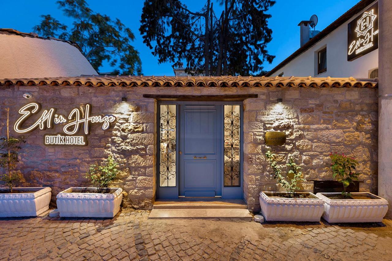 Eflin Haus Historical Place & Monument Çeşme المظهر الخارجي الصورة